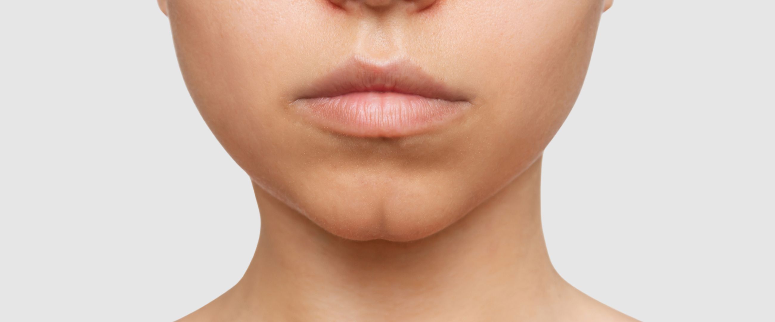 woman with dimpled chin